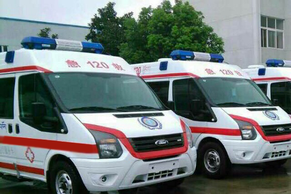 武乡县福特救护车